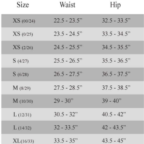 Meet your Posher, Jennifer - Picture 3 of 3